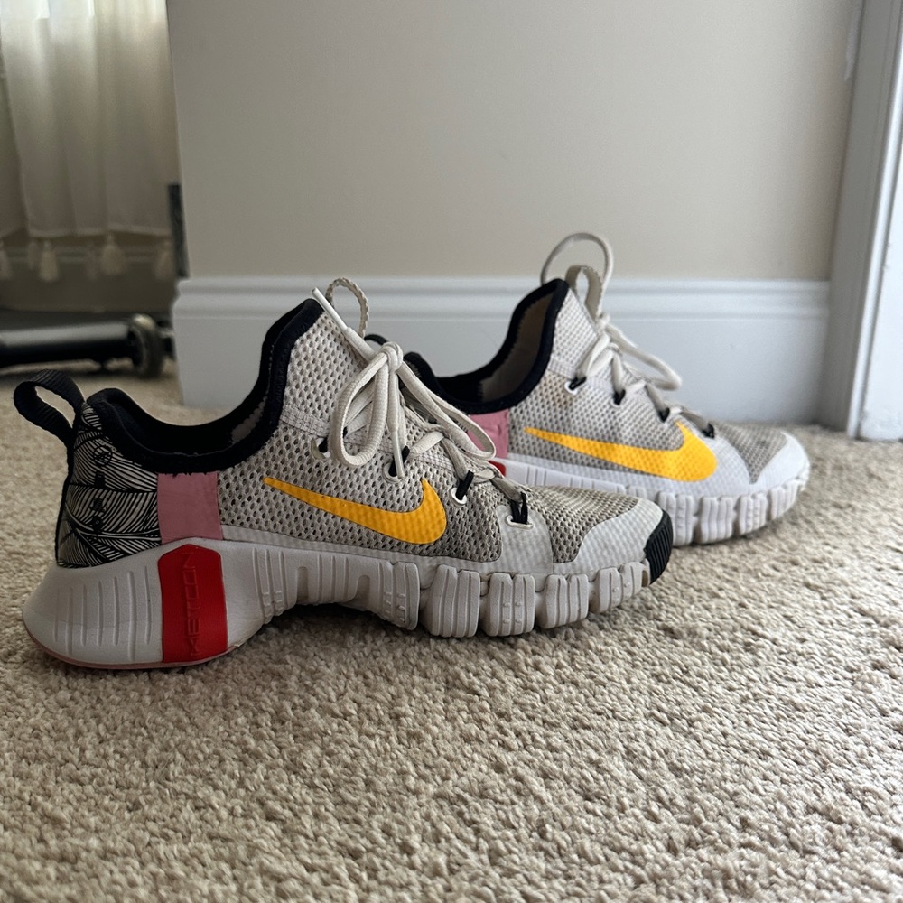 Nike Metcon Sneakers